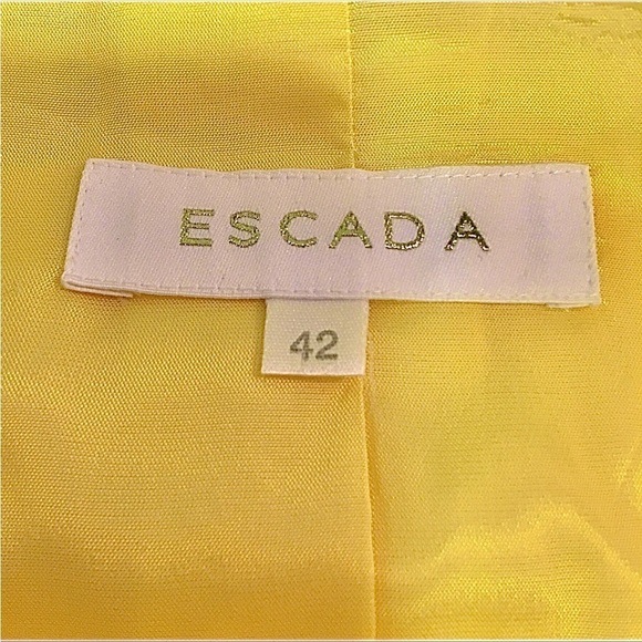 ESCADA 2 PIECE JACKET 43 AND PANTS 44 SET IN SUNFLOWER IN EXCELLENT CONDITION - Picture 4 of 16